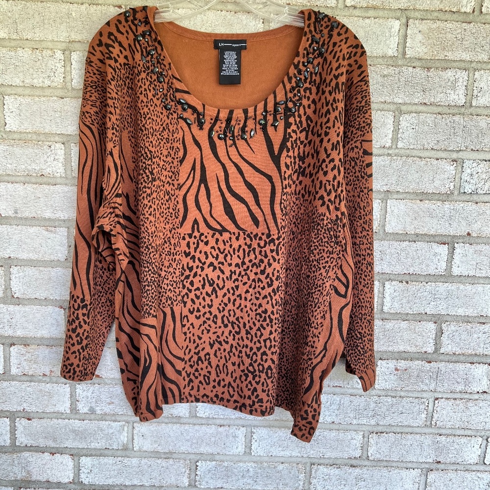 Ladies XXL animal print brown sweater with black design.  Also jeweled neckline